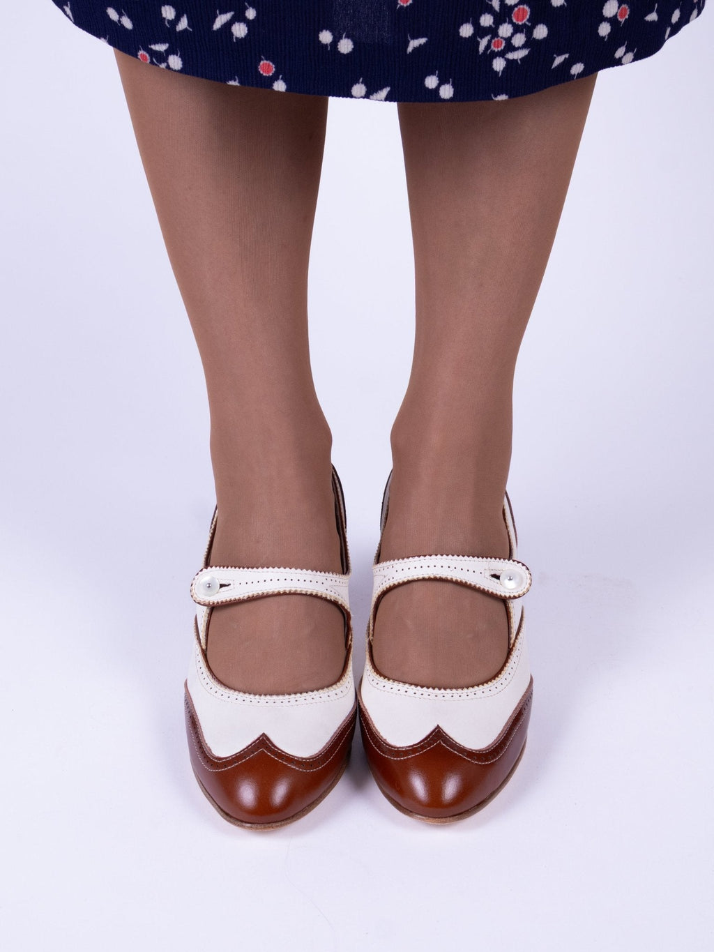1920s Classic Everyday Pumps - Cream - Frances
