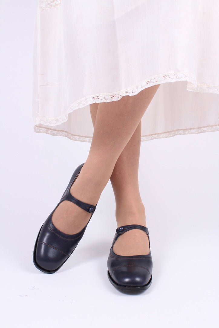 1920s everyday shoe - Navy Blue - Ruby