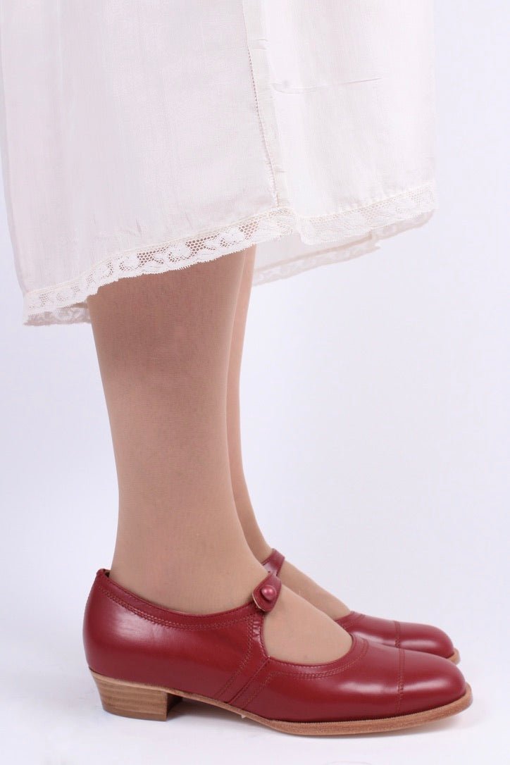1920s everyday shoe - Red - Ruby