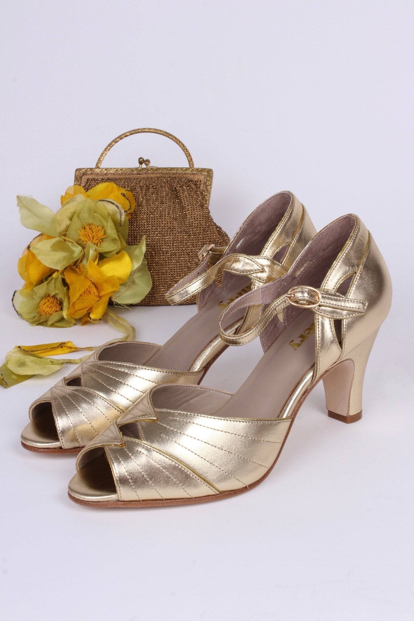 1930s evening shoes with peep toe- gold - Susan