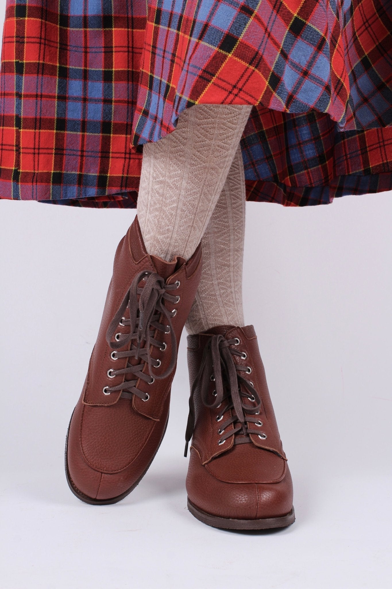 1930s and 1940s winter snow boots with Fur lining - Brown - Rita
