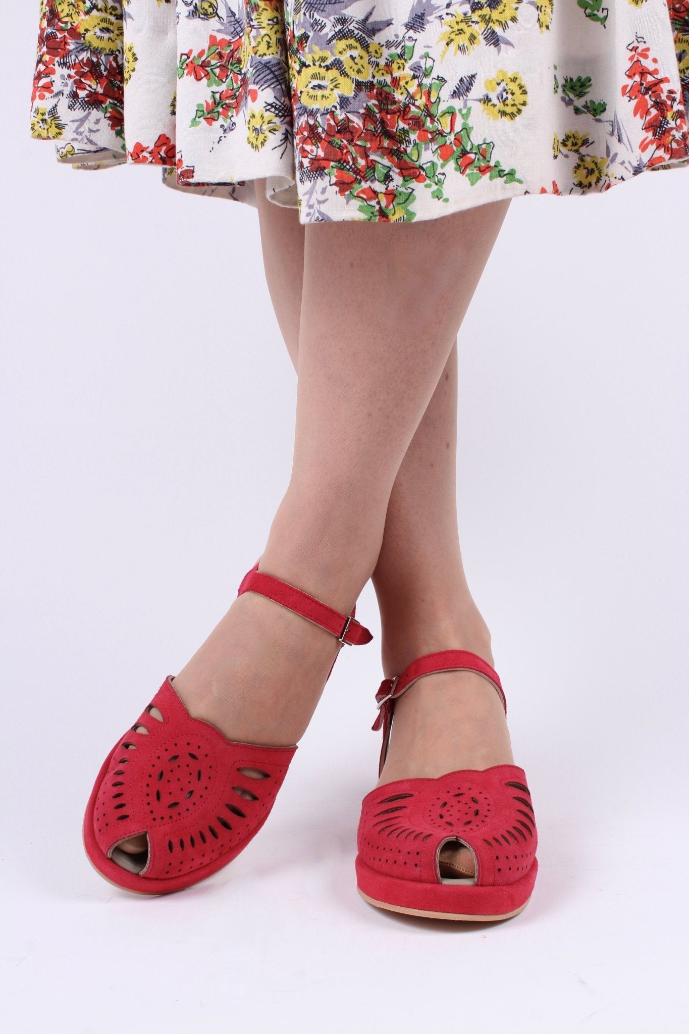 1940s / 50s suede wedge sandals - Red - Ella